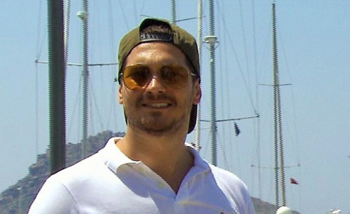 Oyuncular Çağatay Ulusoy ve Gizem Karaca uyuşturucu madde ticareti suçundan