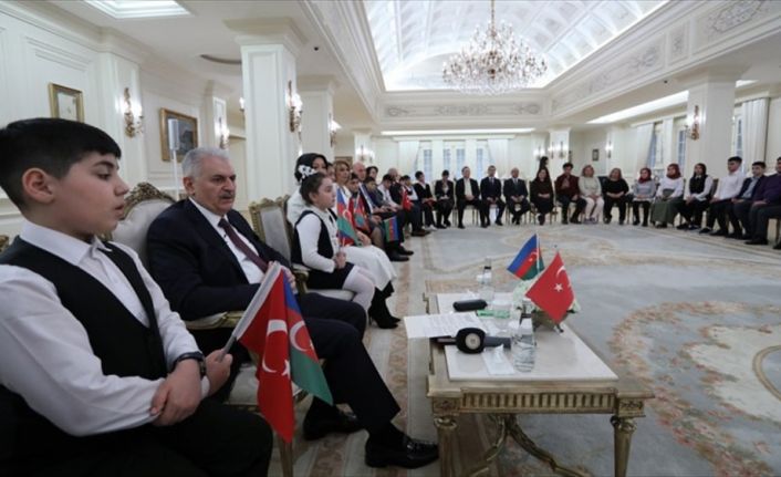 Başbakan Yıldırım, "Hem Azerbaycanlı şehit yakınları hem de Türkiye'deki şehit