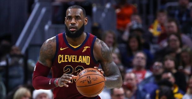 Sahasında Orlando Magic'i 104-103 yenen Cavaliers, dört maçlık mağlubiyet serisine