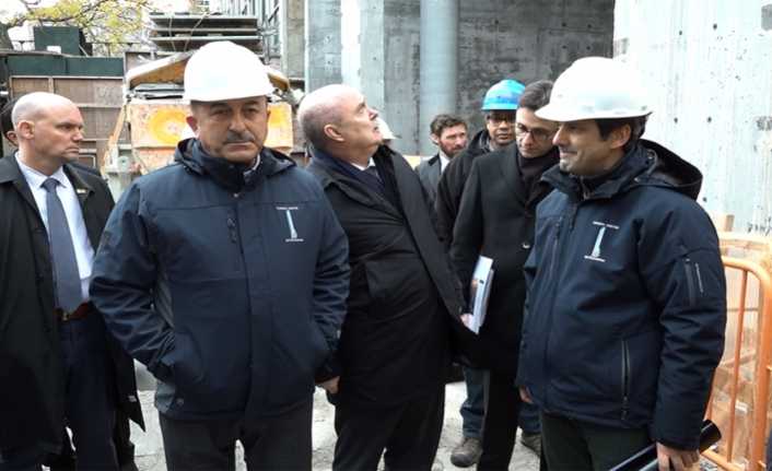 Dışişleri Bakanı Mevlüt Çavuşoğlu, ABD’de Türkevi binasının inşaatını ziyaret etti.