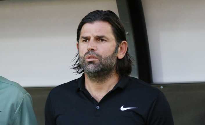 Çaykur Rizespor Kulübü bir süredir karşılıklı anlaşarak ayrılmak istediği Teknik