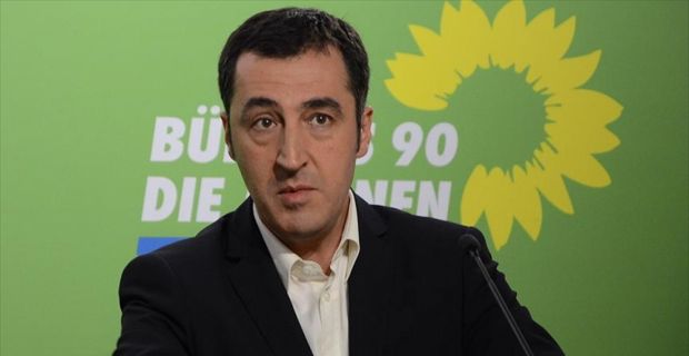 Almanya'nın Yeşiller Partisinin eş başkanı Özdemir, parti içi yeterli destek