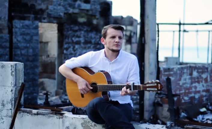 Genç sanatçı Cengizhan Peçe, ilk albümü ‘İçimdekiler’i müzik severlerin beğenisine