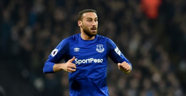 İngiltere Premier Lig ekiplerinden Everton'da forma giyen Cenk Tosun, hayalini