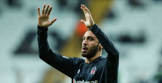 Beşiktaş'tan Everton'a transfer olan milli futbolcu Cenk Tosun, İngiltere Premier