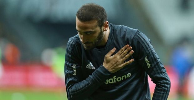 İngiltere'ye transfer olan Cenk Tosun'a, Türkiye'yi yurt dışında temsil eden