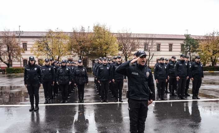 İstanbul Emniyet Müdürlüğü Çevik Kuvvet Şube Müdürlüğü polislerinin aldığı nefes