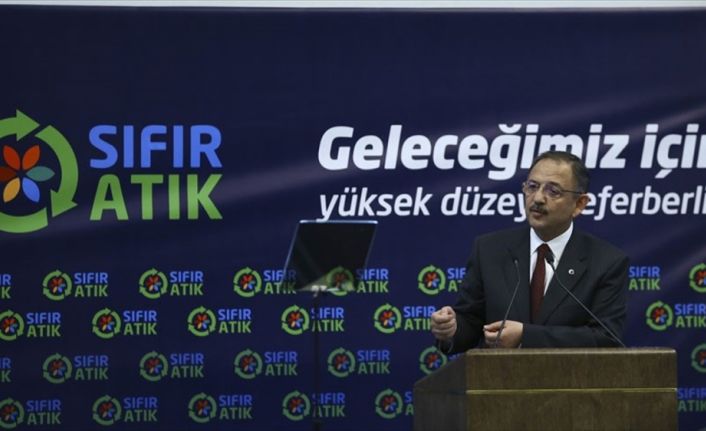 Çevre ve Şehircilik Bakanı Özhaseki, sıfır atık konusuna ilişkin, "Hiçbir
