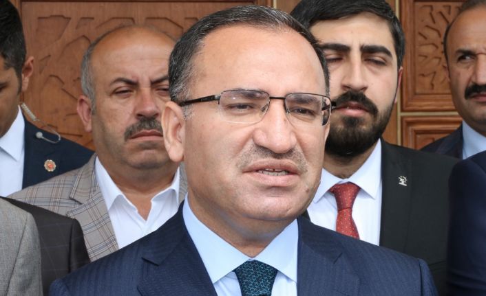 Başbakan Yardımcısı Bekir Bozdağ, eğitimde getirmek istedikleri 1+8+4 modeliyle 28