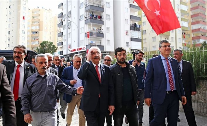 CHP Genel Başkanı Kılıçdaroğlu, Irak'ın kuzeyindeki Kani Rash bölgesinde bulunan