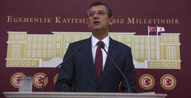 CHP Grup Başkanvekili Özgür Özel, "Bahçeli'nin açıklamalarını, siyasi tarihte ibret