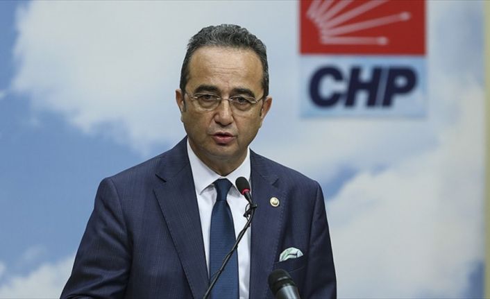 CHP Genel Başkan Yardımcısı ve Parti Sözcüsü Tezcan, siyasetin görevinin