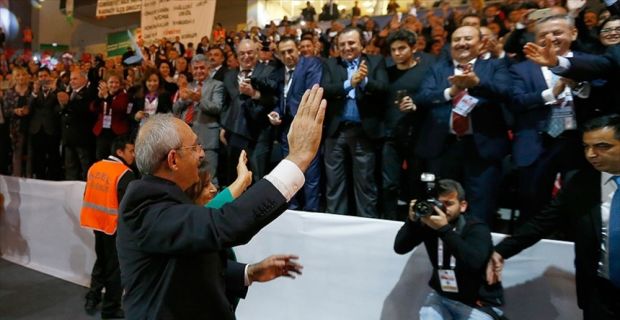 Kuruluşundan bugüne 35 olağan ve 18 olağanüstü kurultay gören CHP'de,