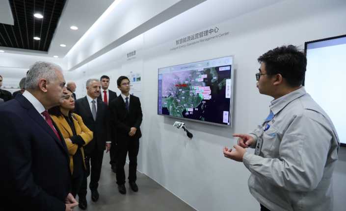 TBMM Başkanı Binalı Yıldırım, Çin’de teknoloji devlerinden BOE firmasını ziyaret