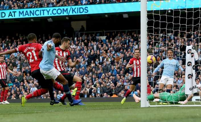İngiltere Premier Lig’de 29 puanla liderliğini sürdüren Manchester City’i, Chelsea