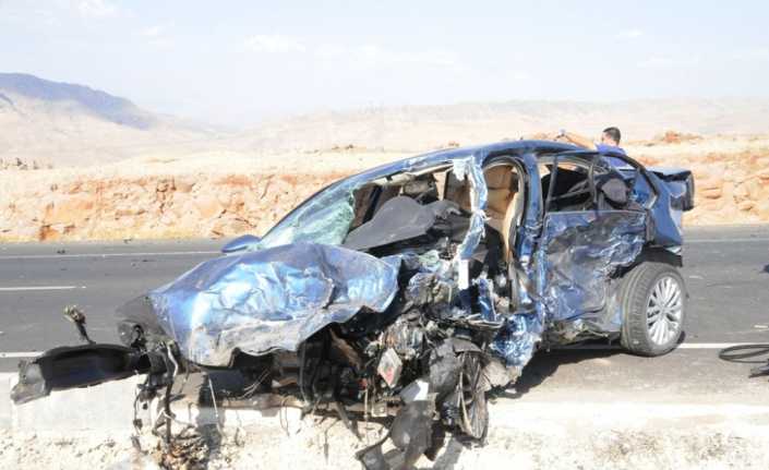 Şırnak’ın Cizre ilçesinde meydana gelen zincirleme trafik kazasında 1 kişi