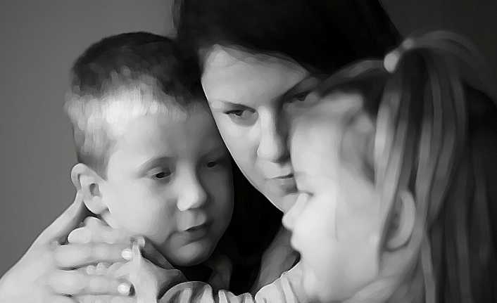 Depresyonun yetişkinlik döneminde olduğu gibi çocukluk çağında da ortaya çıkabileceğini