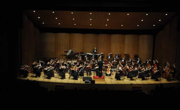 Cemal Reşit Rey Konser Salonu kapılarını, Usta’nın 1932’de tamamladığı ve