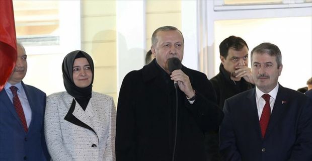 Cumhurbaşkanı Erdoğan, FETÖ'yle mücadele konusunda, "Hukuk içerisinde ne gerekiyorsa bugüne