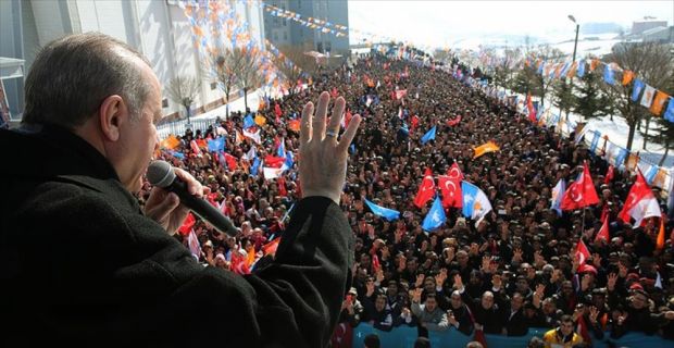 Cumhurbaşkanı Erdoğan, Zeytin Dalı Harekatı'yla ilgili, "Oradaki dağlar hamdolsun alınmaya