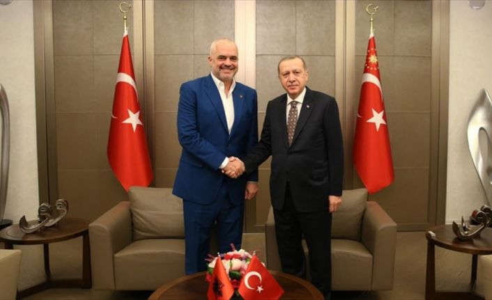 Cumhurbaşkanı Erdoğan, Arnavutluk Başbakanı Edi Rama'yı kabul etti.