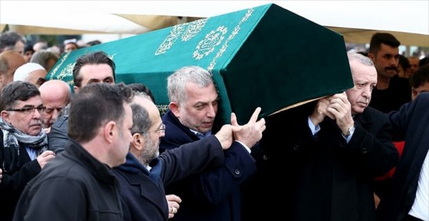 Cumhurbaşkanı Erdoğan, Milli Görüş'ün önemli isimlerinden Bekir Sıtkı Albayrak'ın cenaze