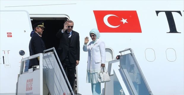 Cumhurbaşkanı Erdoğan, 2017'deki seyahatlerinde 144 bin kilometre katederek, dünyanın etrafını