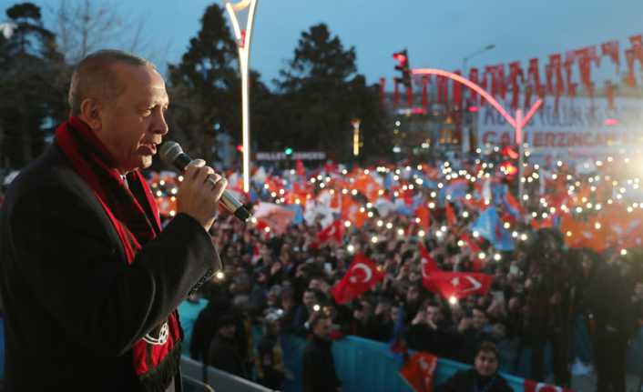 Cumhurbaşkanı Erdoğan, Erzincan mitinginde yaptığı konuşmada, İlim, sanat, kültür insanı