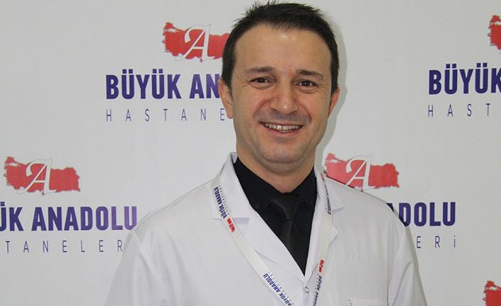 Kemik erimesinin D vitamini eksikliğinden kaynaklandığını belirten Beyin, Omurilik ve