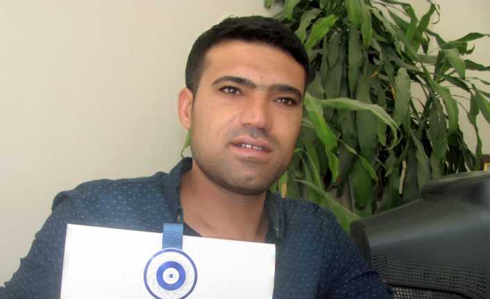 Gaziantep’in Araban ilçesinde bir vatandaş, oğlunun sünnet merasimi için bastırdığı