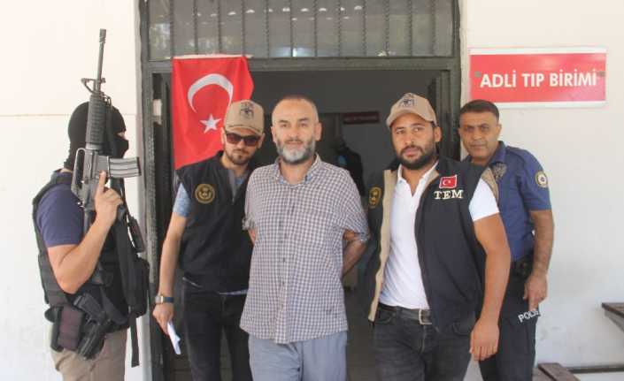 Adana’da terör örgütü DEAŞ’ın yapılanmasına eleman kazandıran sözde emir yakalandı.