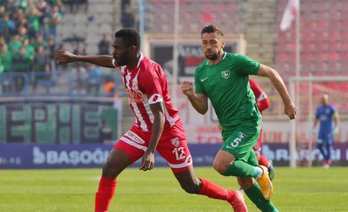 Spor Toto 1. Lig’in 12. haftasında Boluspor evinde karşılaştığı Denizlispor’a