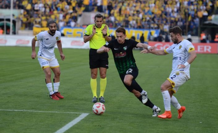 Spor Toto 1. Lig’in 29. hafta karşılaşmasında Denizlispor sahasında ağırladığı