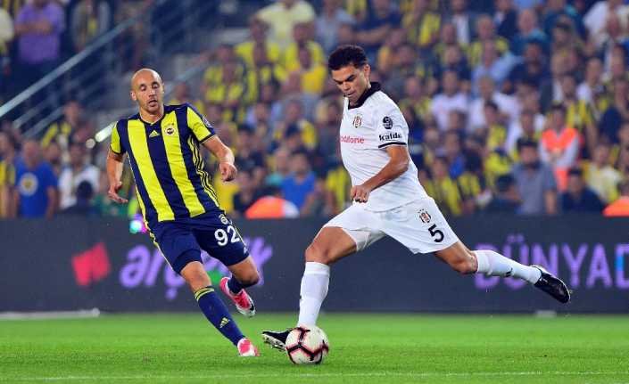 Spor Toto Süper Lig’in 6. hafta kapanış maçında oynanan Fenerbahçe-Beşiktaş