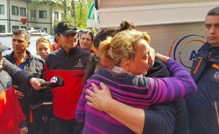 Bursa’da doğa yürüyüşü için çıktığı Uludağ’da ormanda kaybolup 18 saat