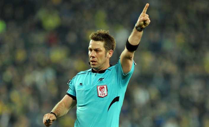 Dünya derbisinin hakemi belli oldu. 