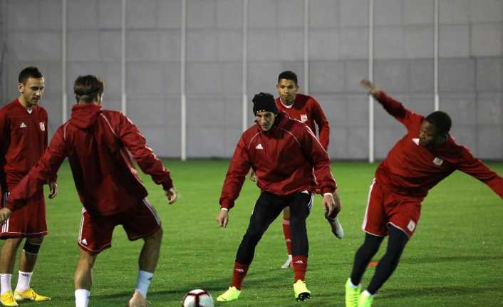 Spor Toto Süper Lig’in 9. haftasında yarın sahasında Fenerbahçe ile