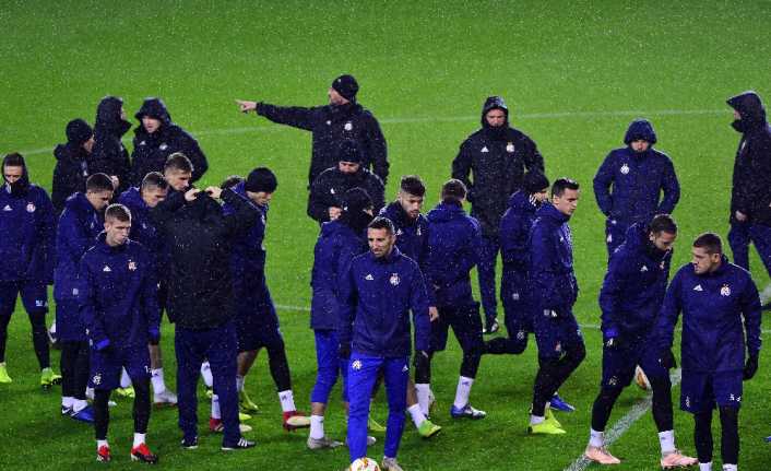 UEFA Avrupa Ligi D Grubu 5. maçında Fenerbahçe ile deplasmanda