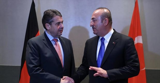 Dışişleri Bakanı Çavuşoğlu, Almanya Dışişleri Bakanı Sigmar Gabriel ile görüşmesinin