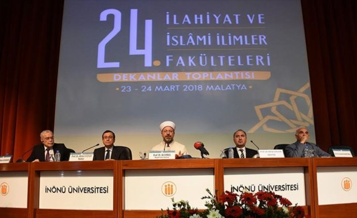 Diyanet İşleri Başkanı Erbaş, 24. İlahiyat ve İslami İlimler Fakülteleri