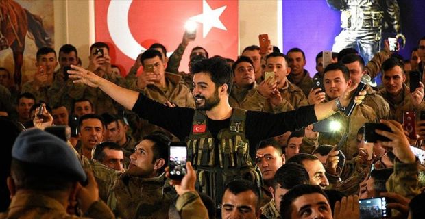Şarkıcı Yusuf Güney, İçişleri Bakanlığı ve Jandarma Genel Komutanlığınca düzenlenen