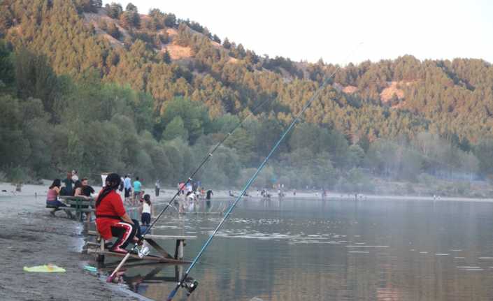 Gül ve lavanta turizminin canlanmasıyla yılda yüz binlerce ziyaretçi çeken
