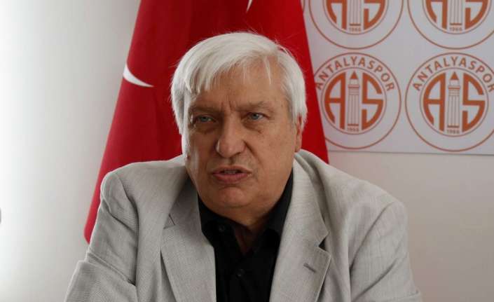 Türk basketbolunun önemli isimlerinden 68 yaşındaki Doğan Hakyemez, geçirdiği kalp