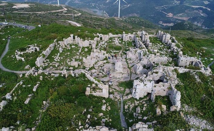 Hatay'ın Defne ile Samandağ ilçeleri sınırında yer alan St. Simon