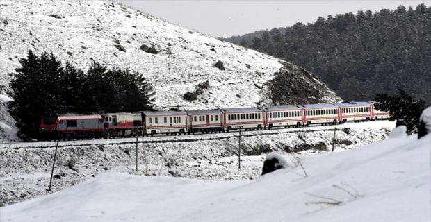 TCDD Taşımacılık AŞ'nin en uzun rotalarından bir olan Ankara-Kars arasındaki