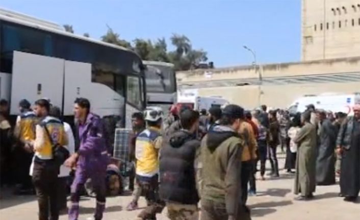 Doğu Guta’dan tahliye edilen 3 binden fazla sivil Hama’nın batı