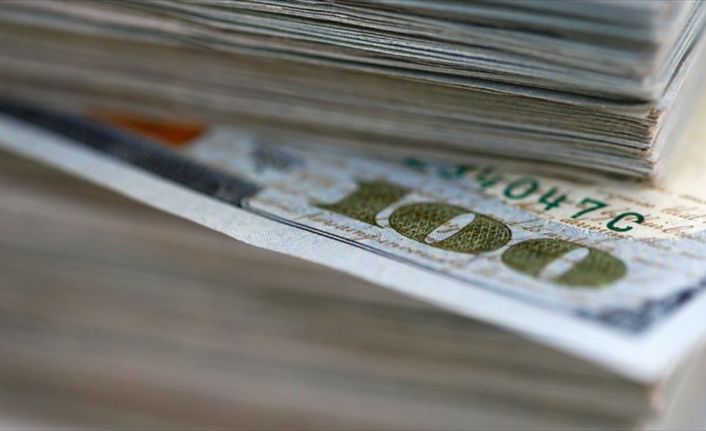 Dolar/TL, güne sınırlı da olsa düşüşle başlamasının ardından 3,9630 seviyesinde