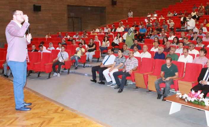 Erzincan Binali Yıldırım Üniversitesi tarafından 15 Temmuz Demokrasi ve Milli