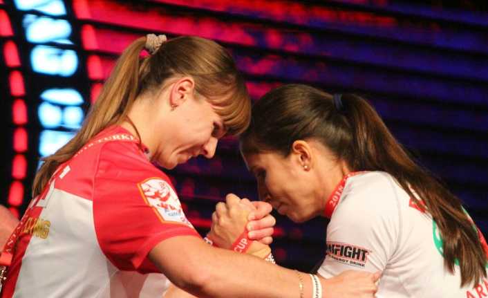 Türkiye’nin ev sahipliğinde bu yıl 40’ıncısı Antalya’da düzenlenen Dünya Bilek