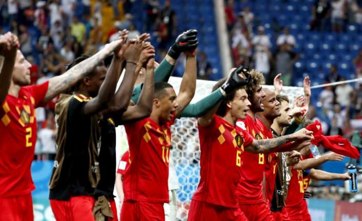 Dünya Kupası heyecanı bugün 2 maçla devam etti.